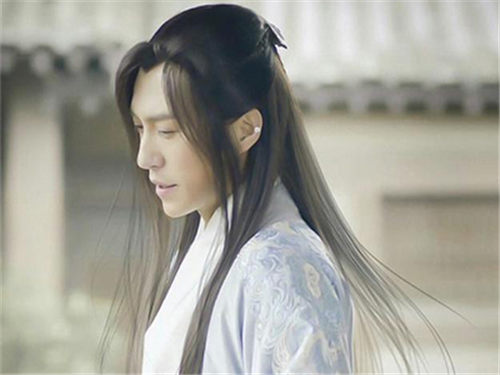 明星經(jīng)紀(jì)公司揭《瑯琊榜》八大演員現(xiàn)狀.jpg “靳東經(jīng)紀(jì)公司”/